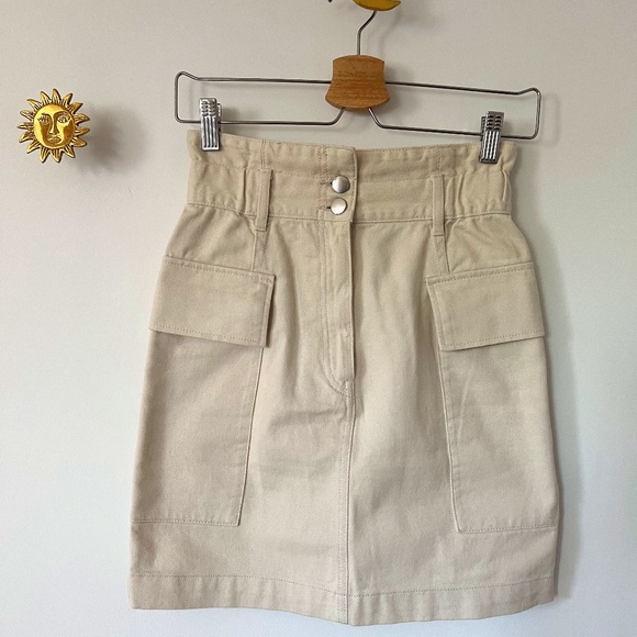 H&M - Utility Skirt - Picture 2 of 6